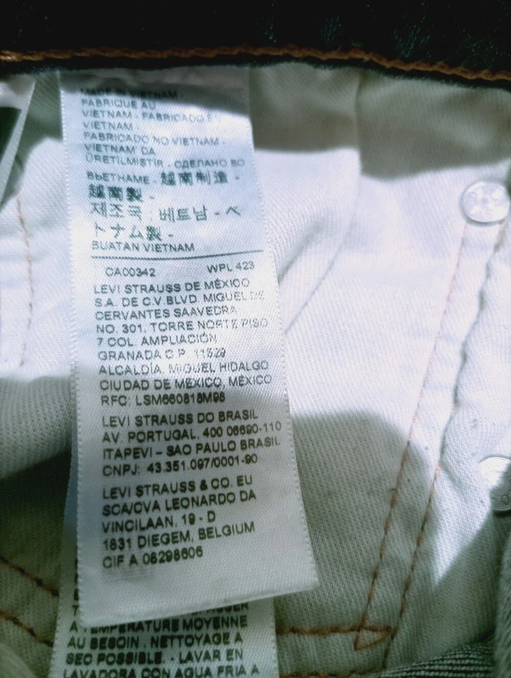 Levi's Men's Athletic Fit Jeans 34W 34L